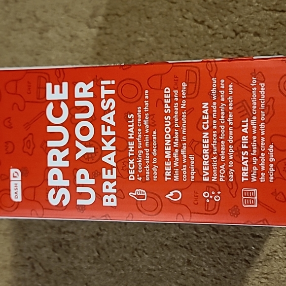 Dash mini waffle maker - Picture 2 of 3